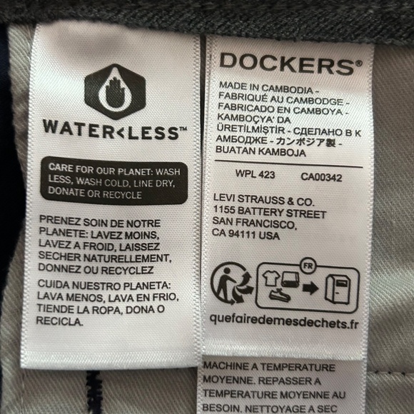 Dockers Men's Navy Blue Straight Fit Workday Stretch Khakis , Size 36W x 32L - Picture 14 of 16